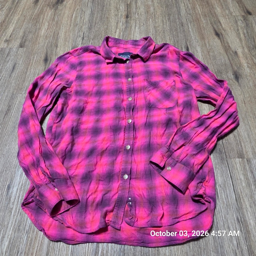 American Eagle Outfitters Womens Pink Purple Plaid Button Down Shirt Size M